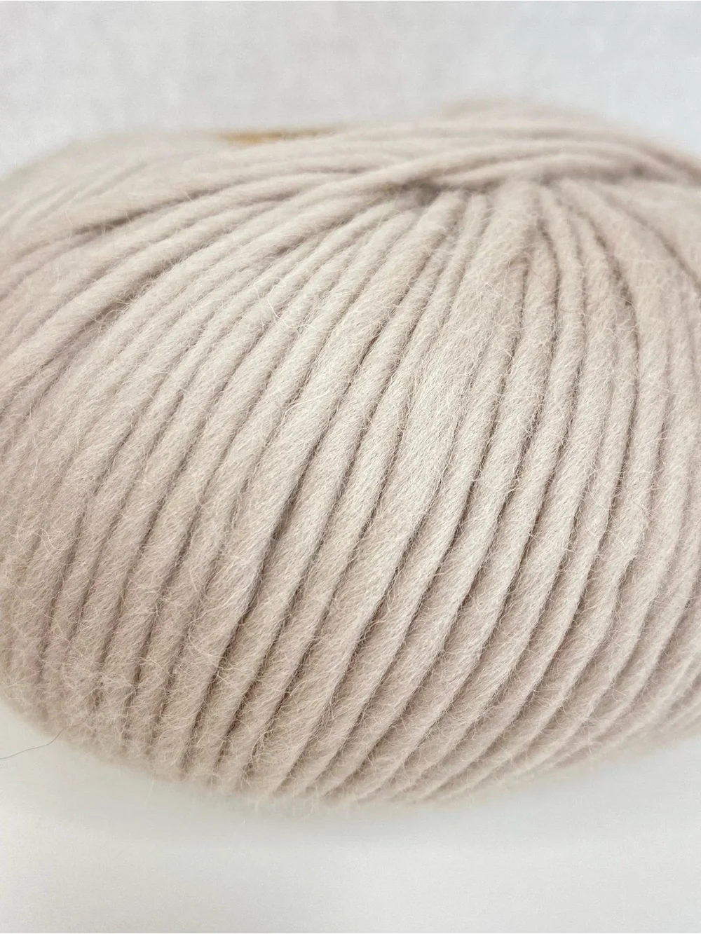 We Are Knitters The Petite Wool Yarn Pearl 3 Skeins 100% Wool NEW